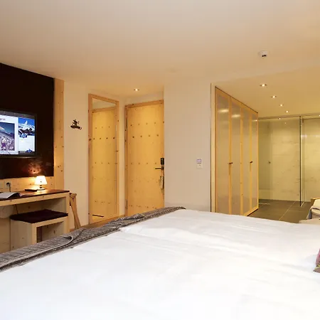 Matterhorn Boutique & 4*