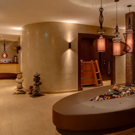 Matterhorn Boutique & Hotel